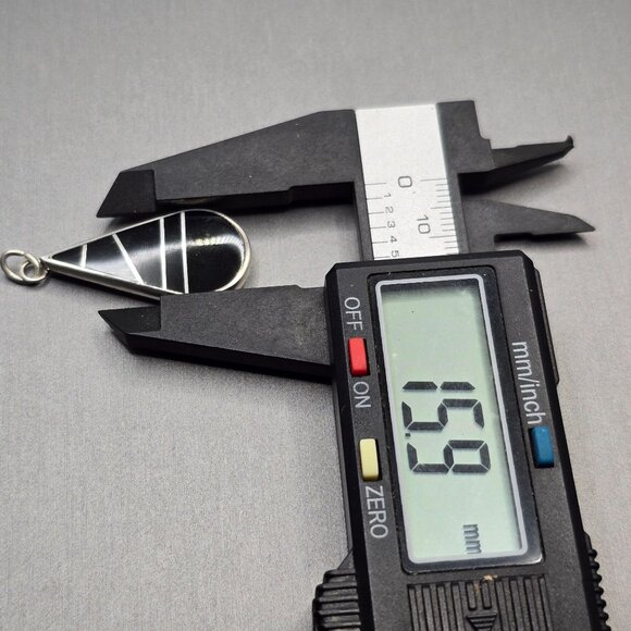 VTG Sterling Silver Black Onyx Inlay Pendant 1.5" Native Style Teardrop - Picture 8 of 9